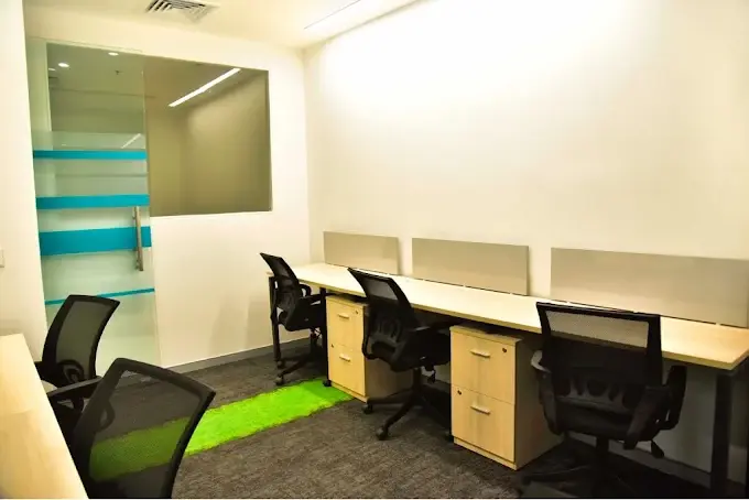 Spring House Workspaces SHGU008 image 4