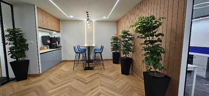 Spring House Workspaces SHDL006 image 3